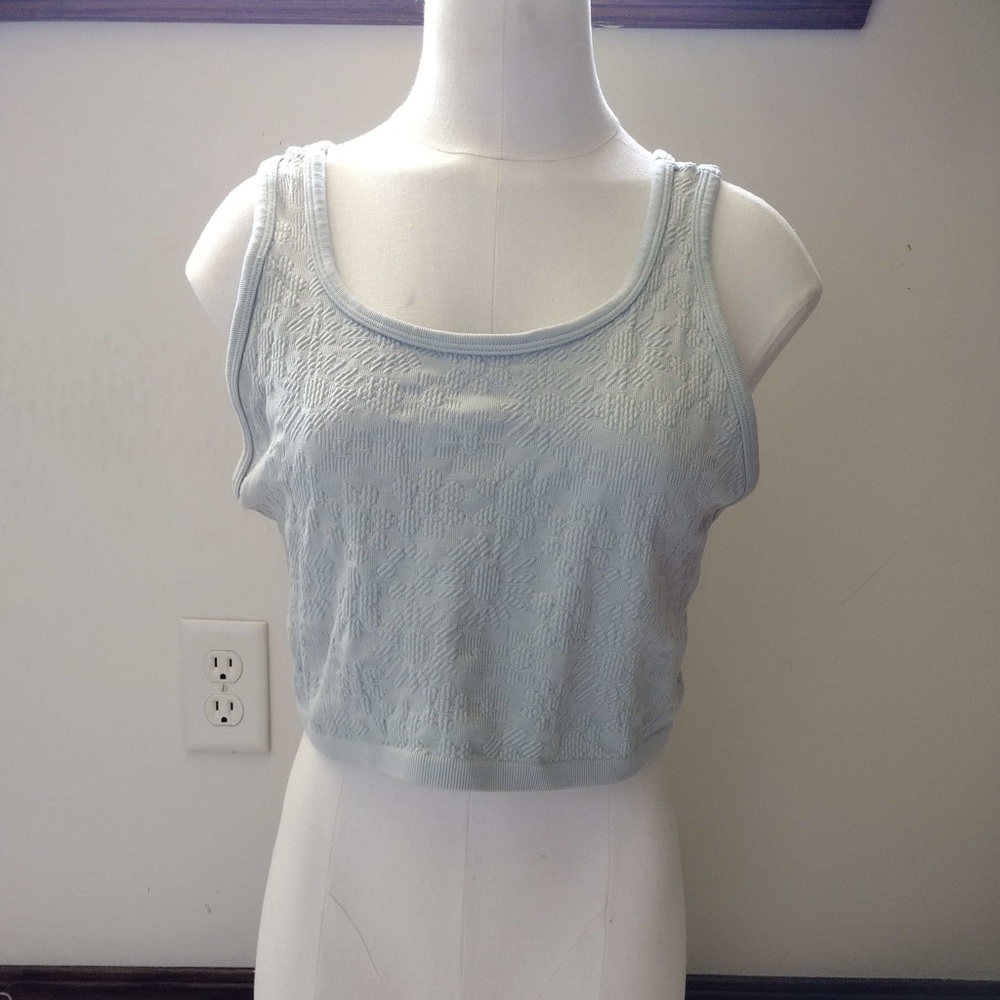 Pale green aerie sports bra size XL